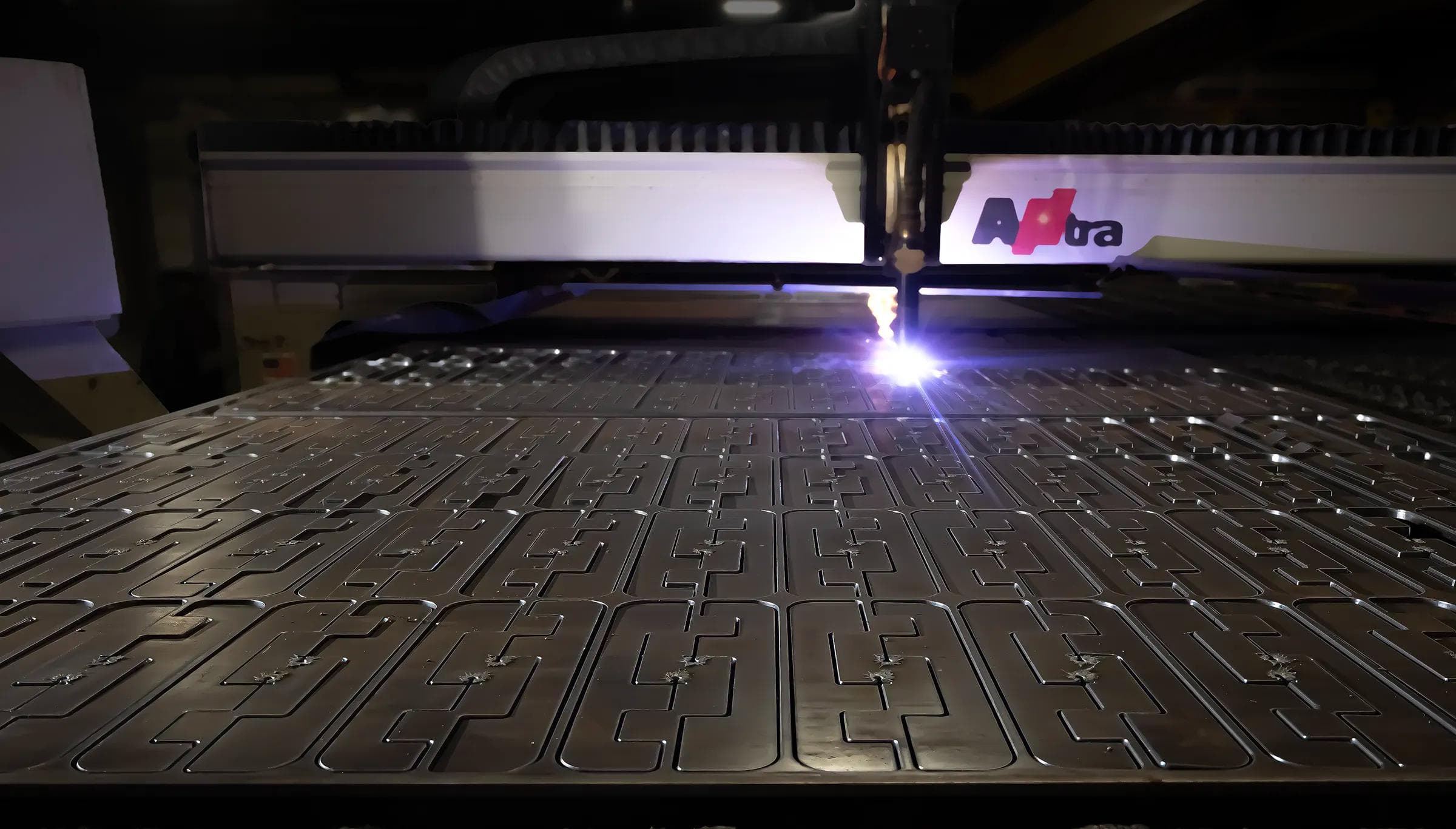 BENEFITS OF PLASMA CUTTING